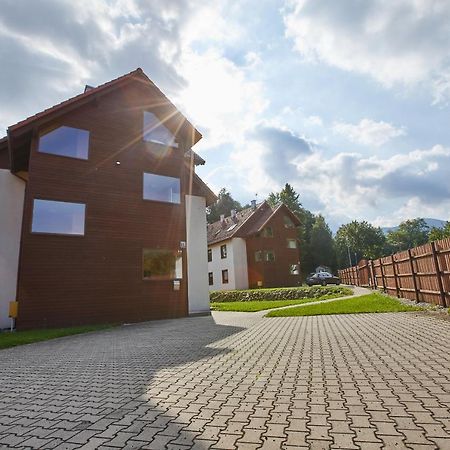 Apartamenty Nad Lomniczka-Malachit Karpacz Esterno foto