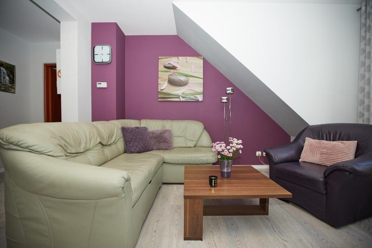 Apartamenty Nad Lomniczka-Malachit Karpacz Esterno foto